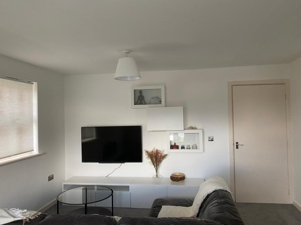 Marine Viewing 2 Bedrooms Flat Manchester Exteriér fotografie